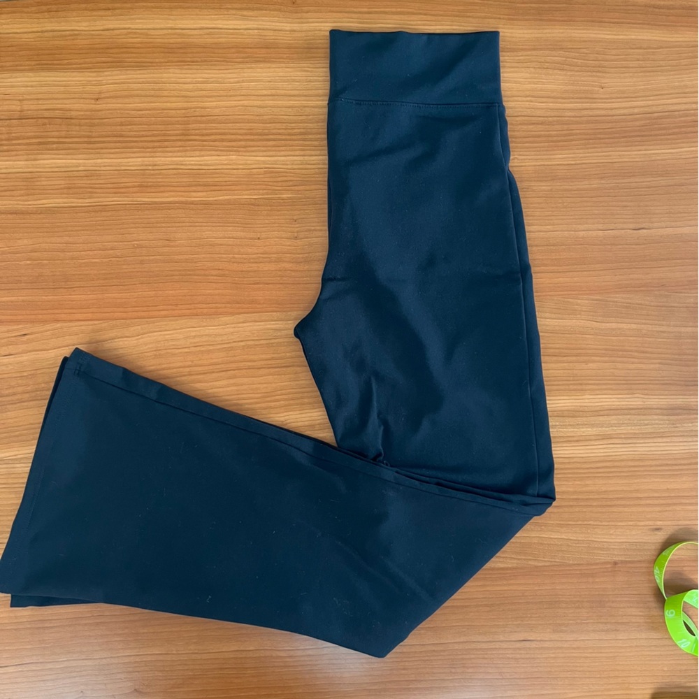 Live The Process Black Cropped Pant / Leggings
